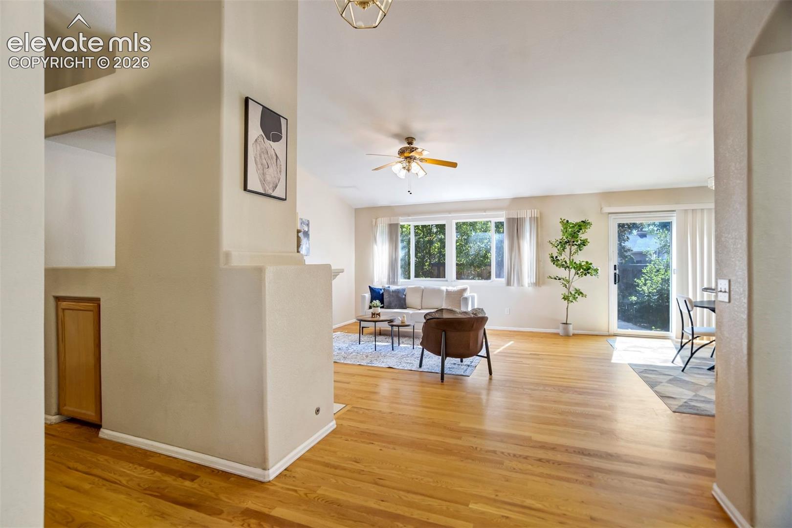 Photo 11 of 625 Golden Eagle Drive, Colorado Springs