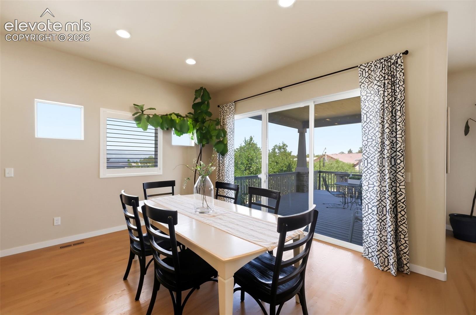 Photo 10 of 10387 Rifle Falls Way, Colorado Springs