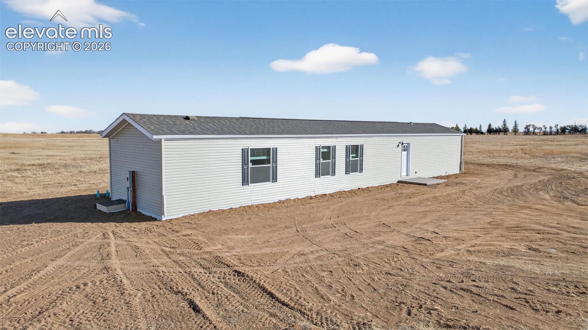 Photos Of Model Home. Actual Home May Have A Reverse Floorplan.