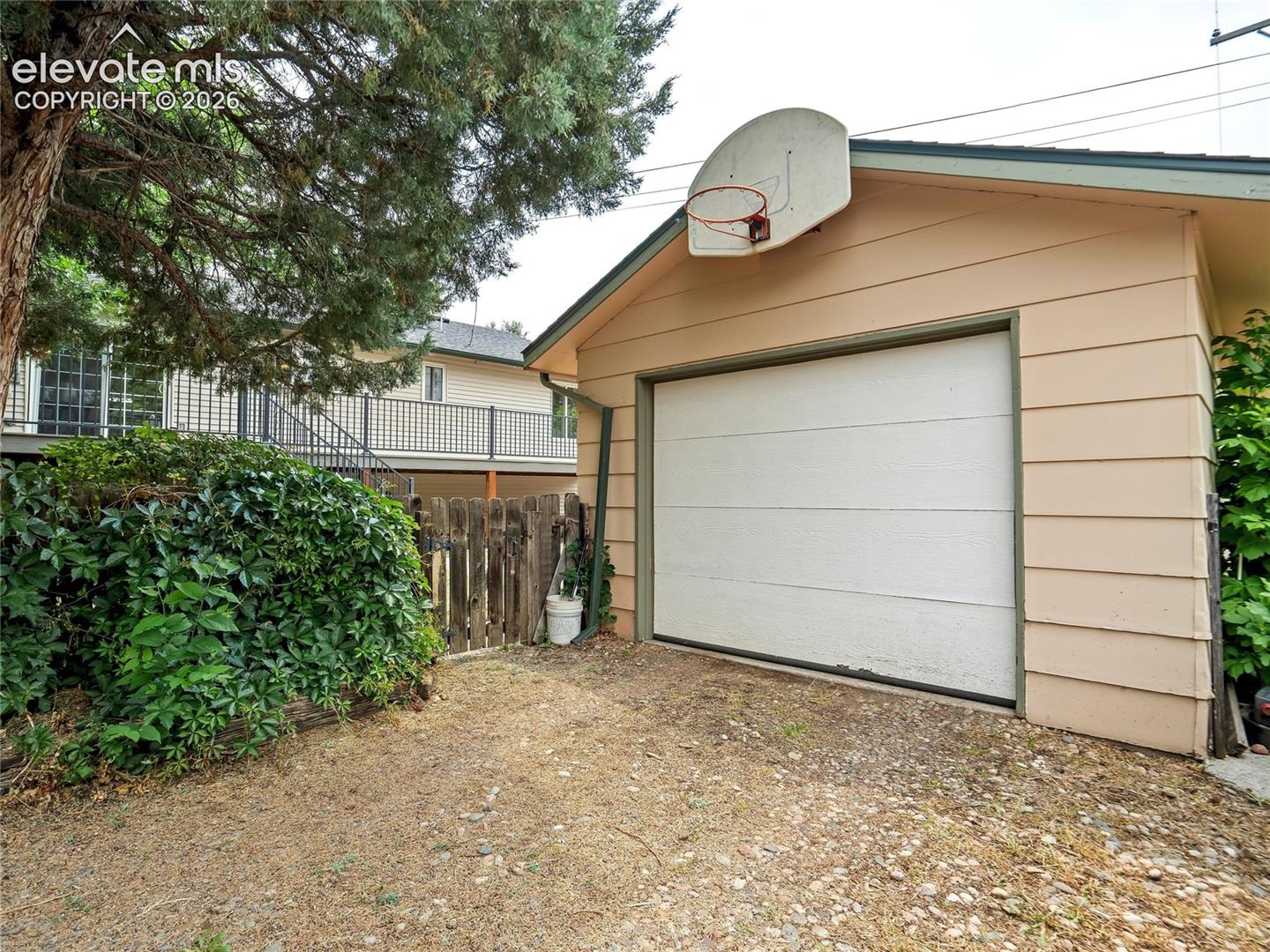 1344 Arcadia St, Colorado Springs, CO 80903