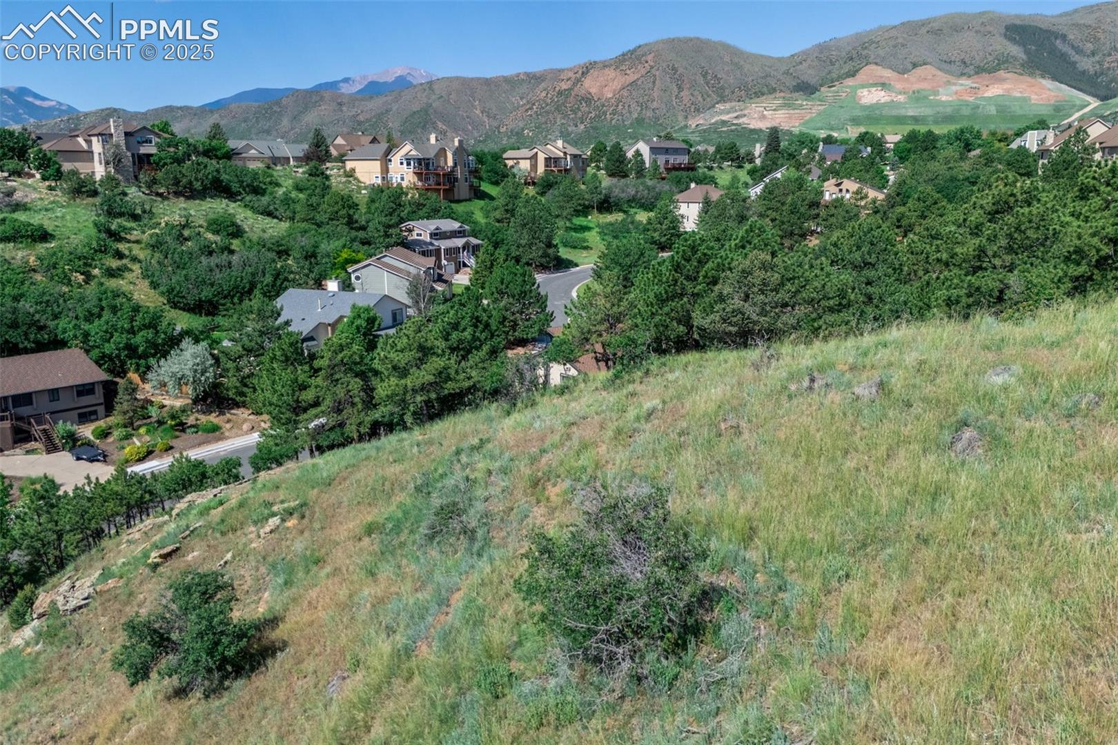 Photo 18 of 7137 Oak Valley Drive, Colorado Springs