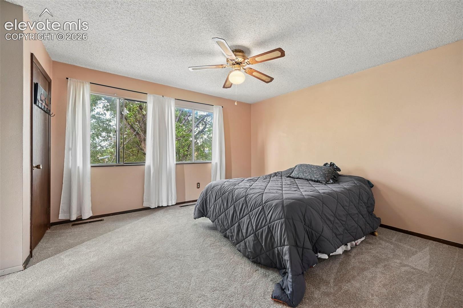 Photo 11 of 3202 Bell Mountain Drive, Colorado Springs