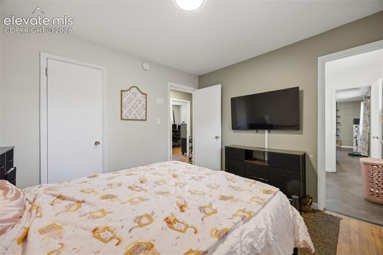 Photo 14 of 1235 Quivira Drive, Colorado Springs