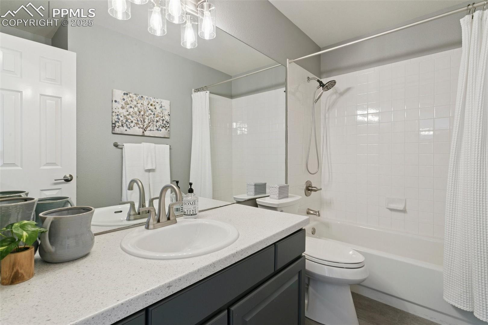 Upper-level hall bathroom