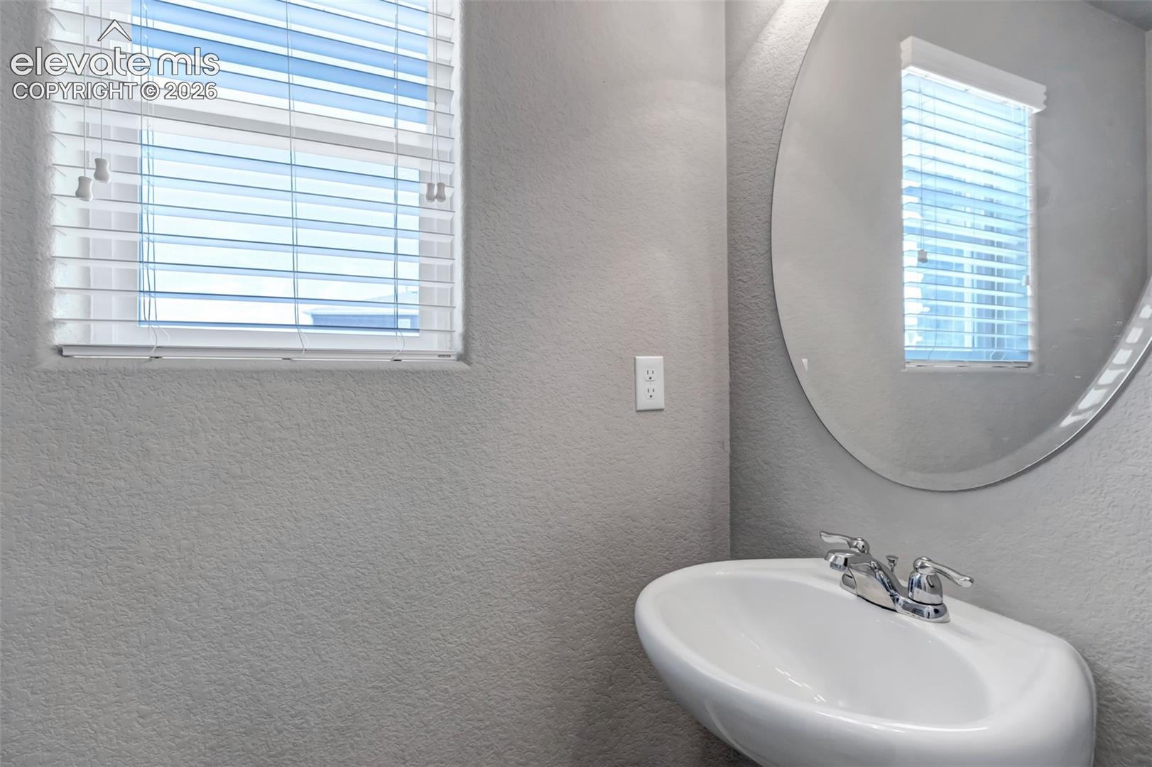 7548 Benecia Dr, Fountain, CO 80817