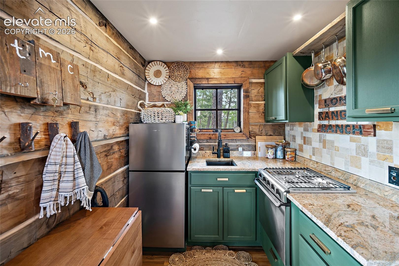 Dry Cabin