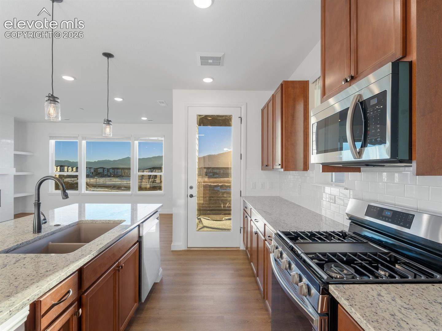 Photo 8 of 10759 Spalding View, Colorado Springs