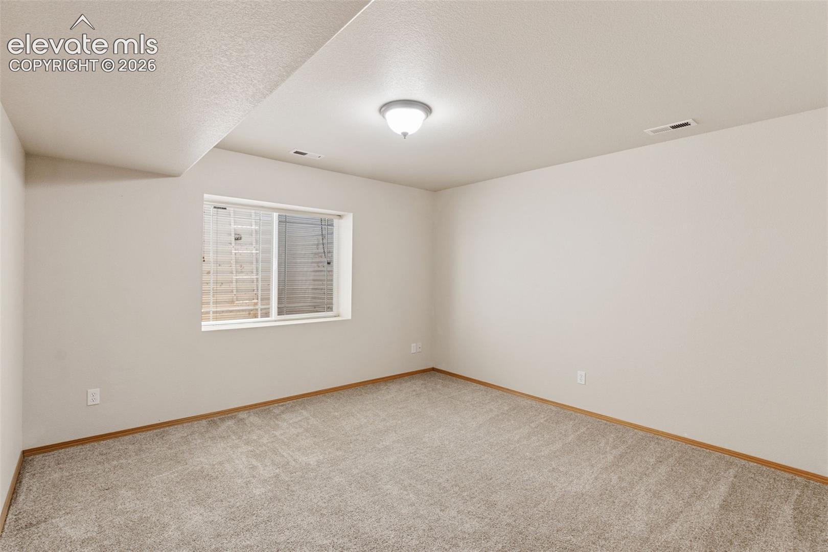 Photo 35 of 9631 Keating Drive, Peyton