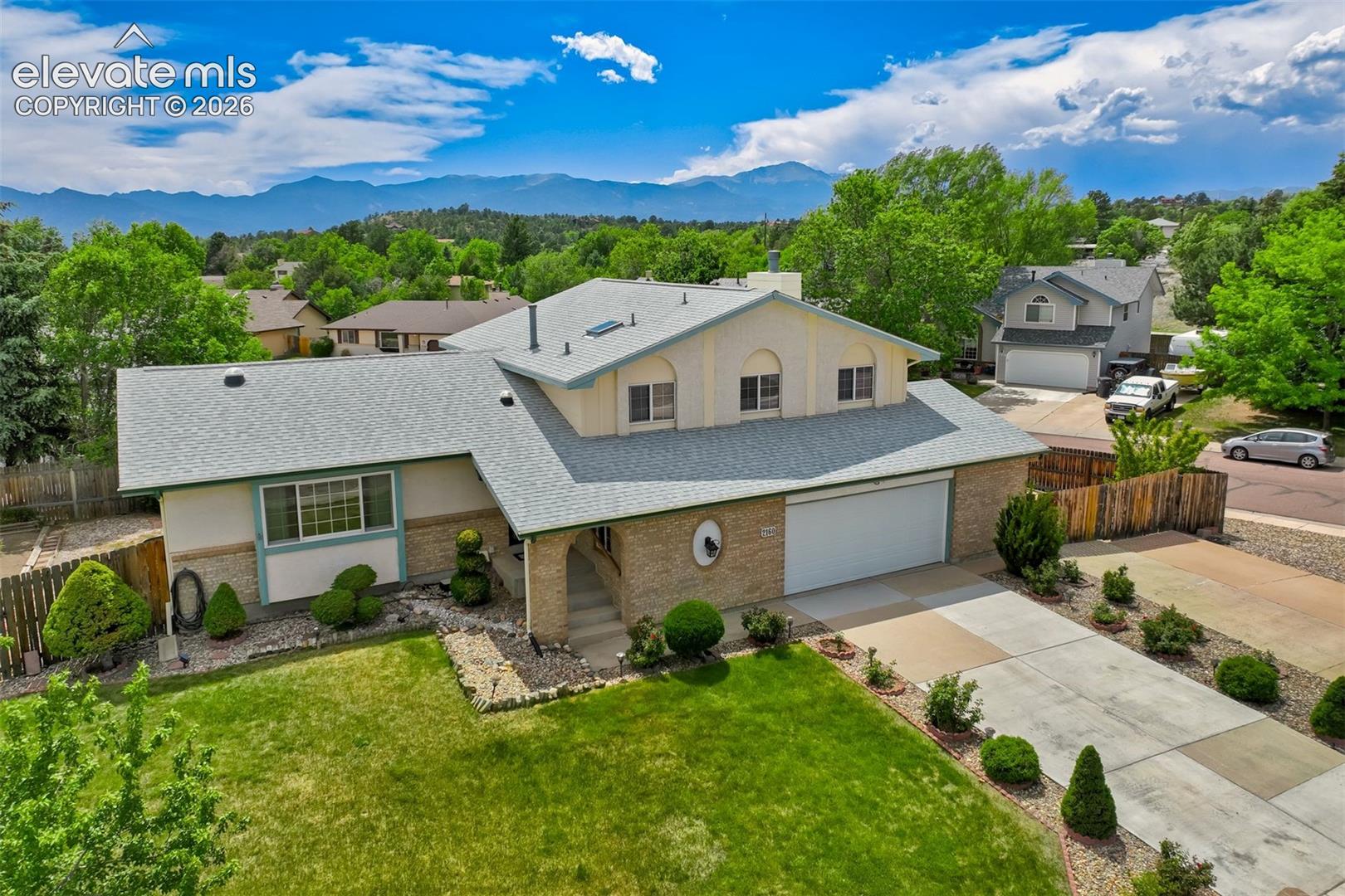 Featured Listings Featured Listings