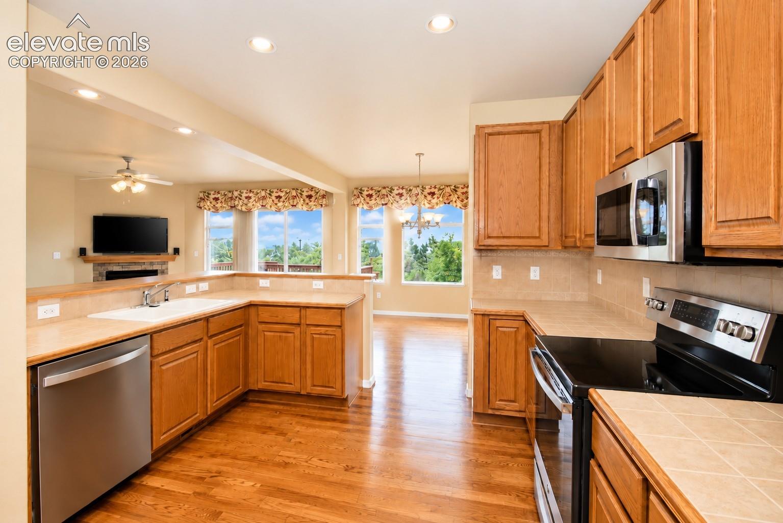 Photo 12 of 11835 Cloudy Creek Court, Colorado Springs
