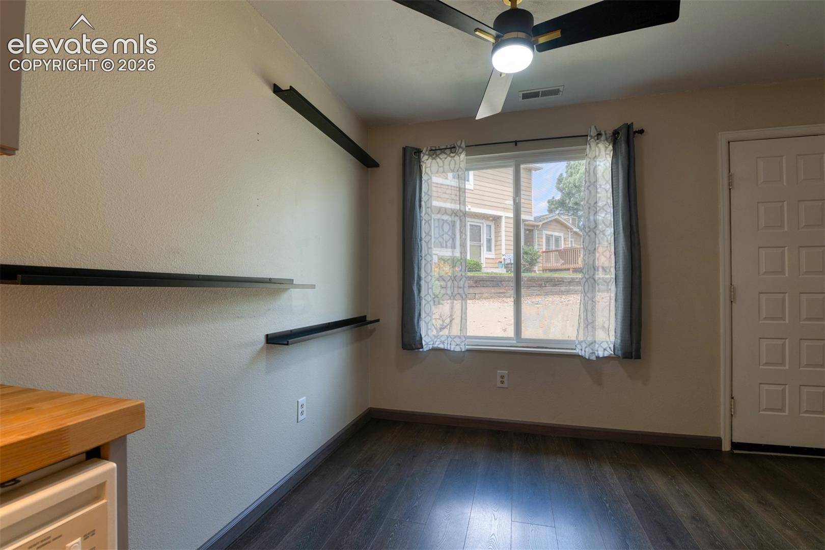 Photo 10 of 2621 Hearthwood Lane, Colorado Springs