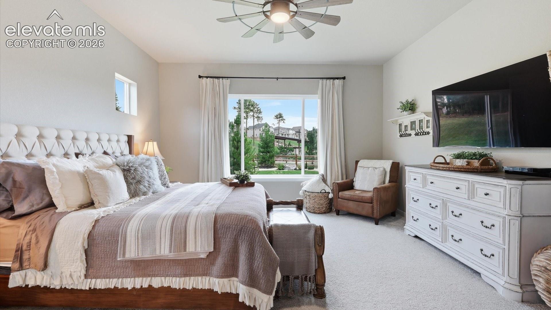 PICTURE-PERFECT VIEWS — Offering a front-row seat to the surrounding beauty, bringing the Colorado landscape right to your window.