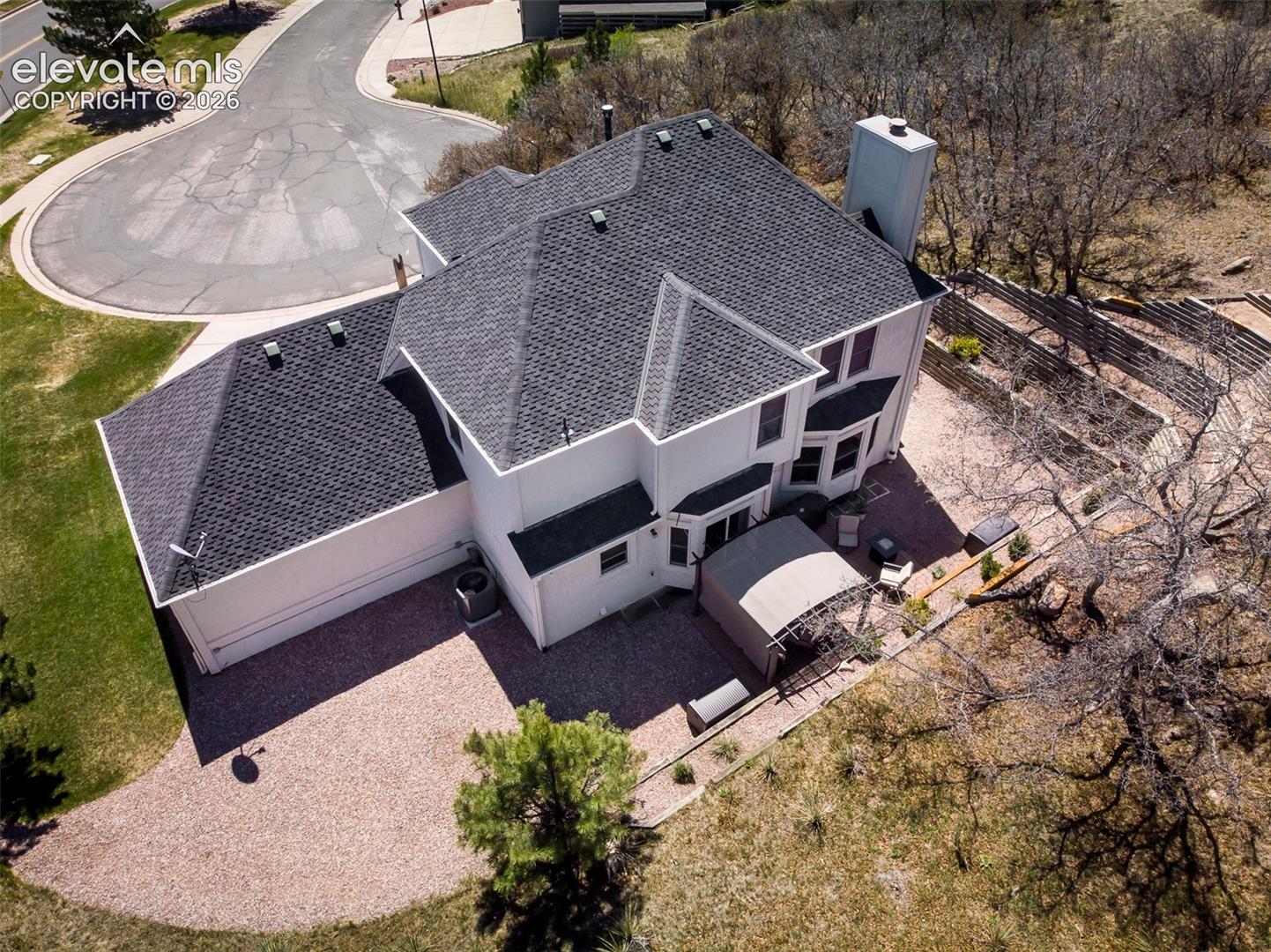 8450 Melross Court
