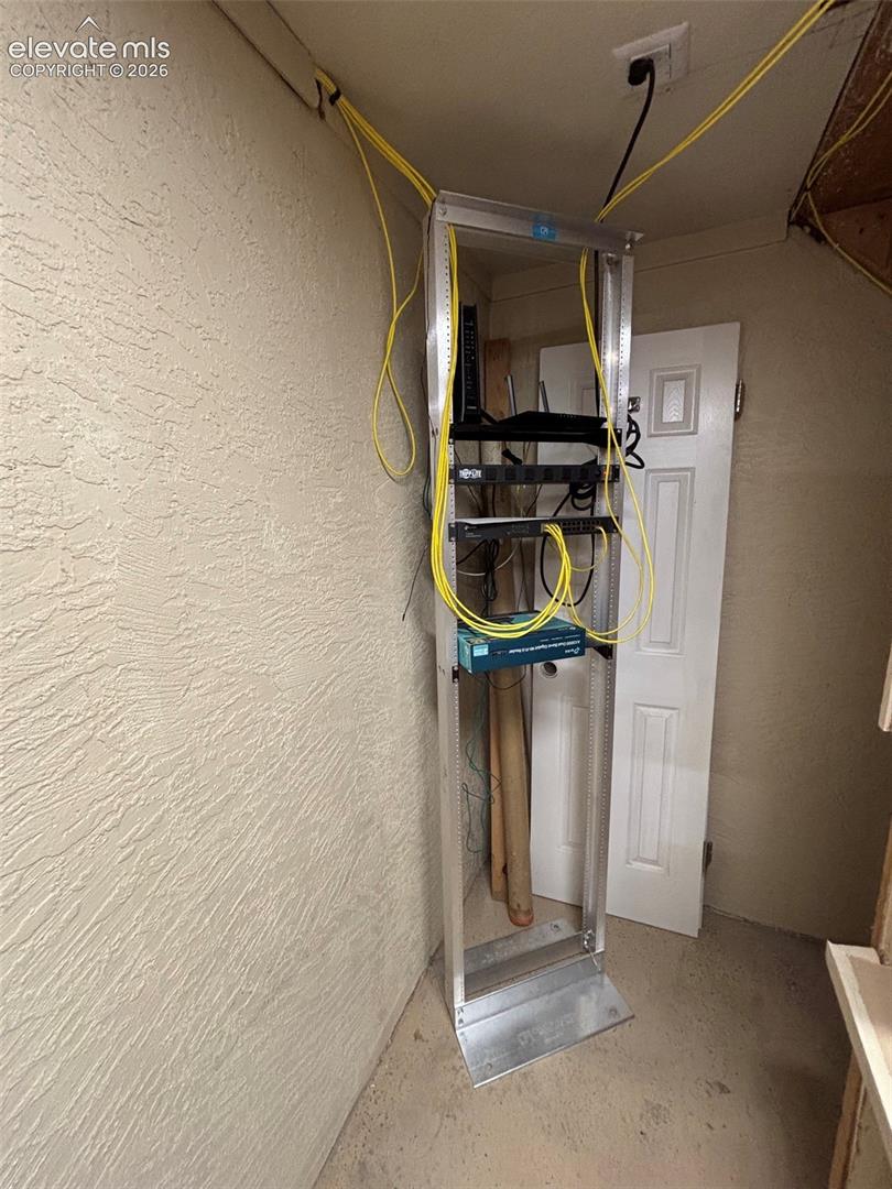 Electronic rack with ethernet cables