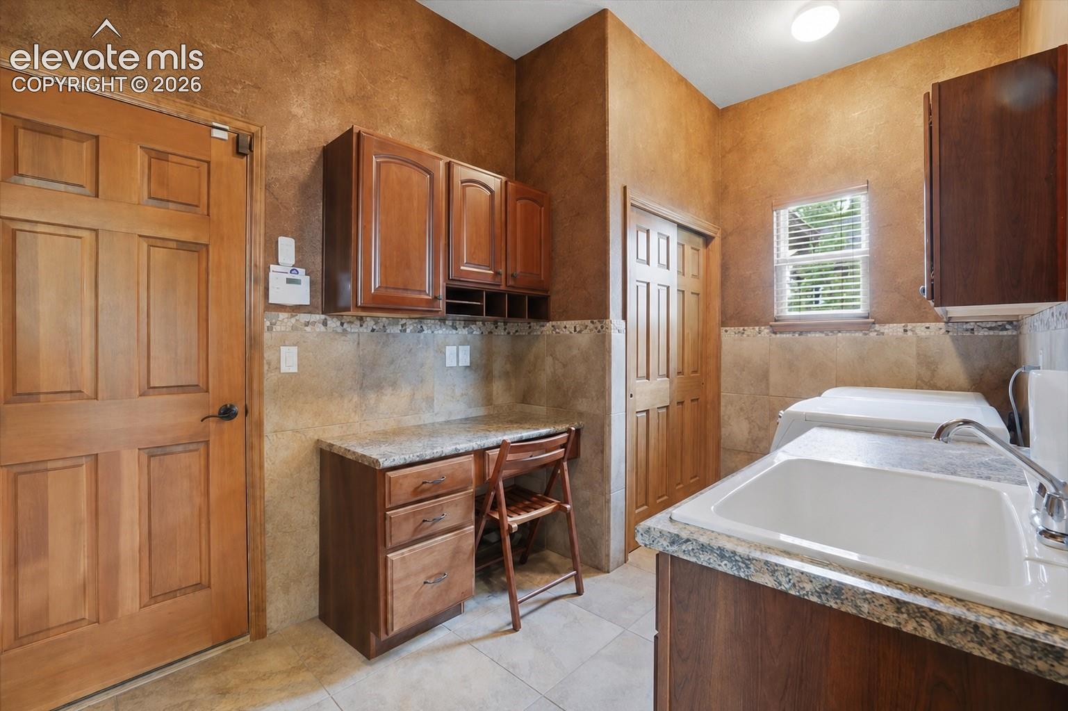 Laundry/Mud Room has Sink and Workplace! Washer & Dryer included!