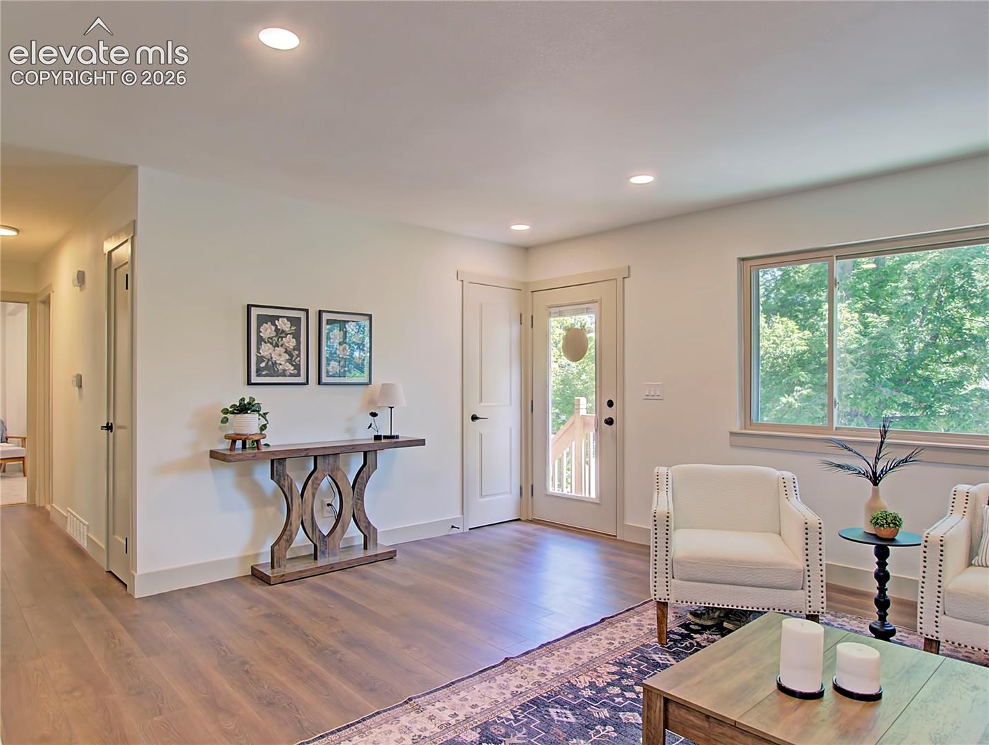 Photo 9 of 622 Mountain Avenue, Colorado Springs