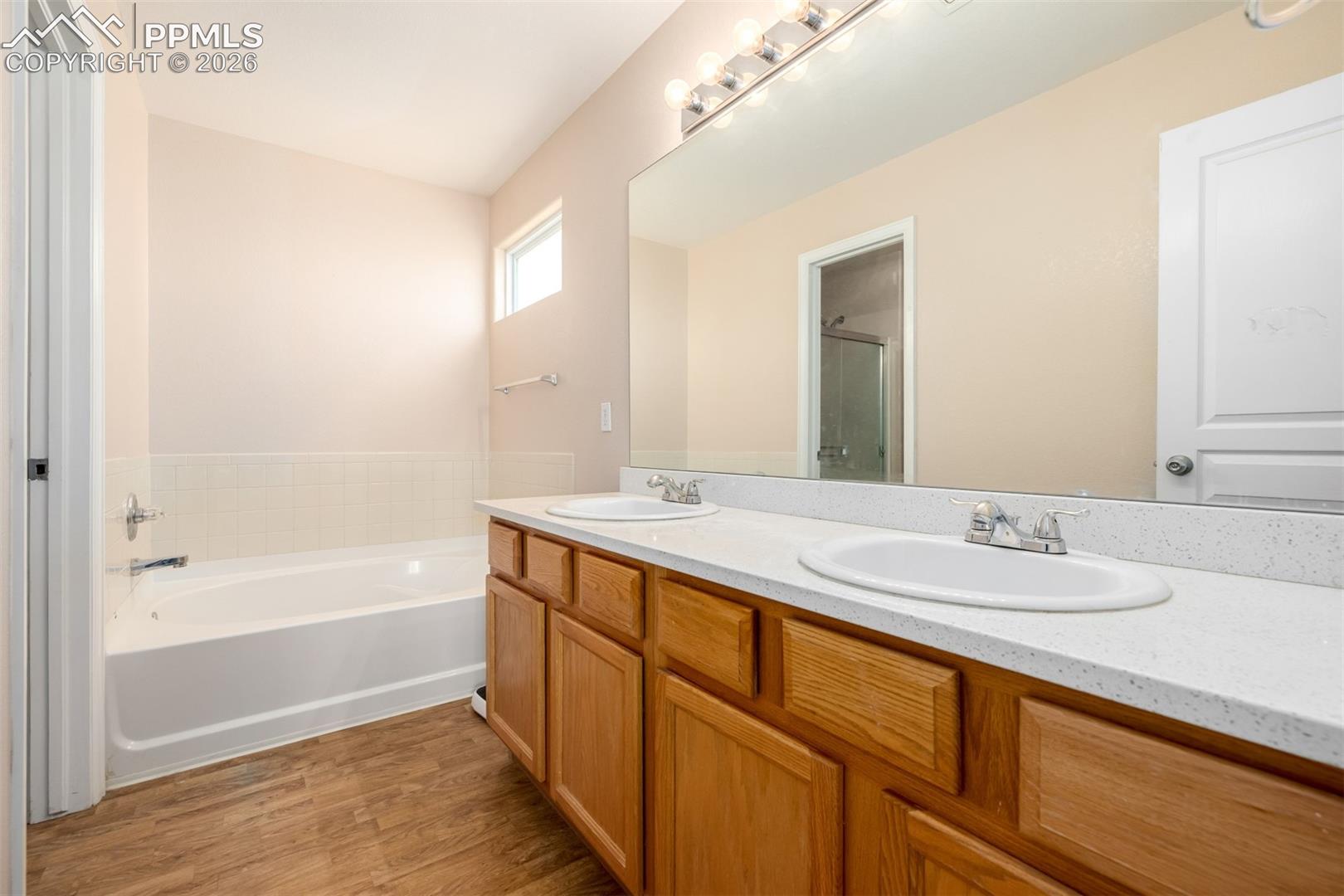 Dual Vanities and Ample Counter Space