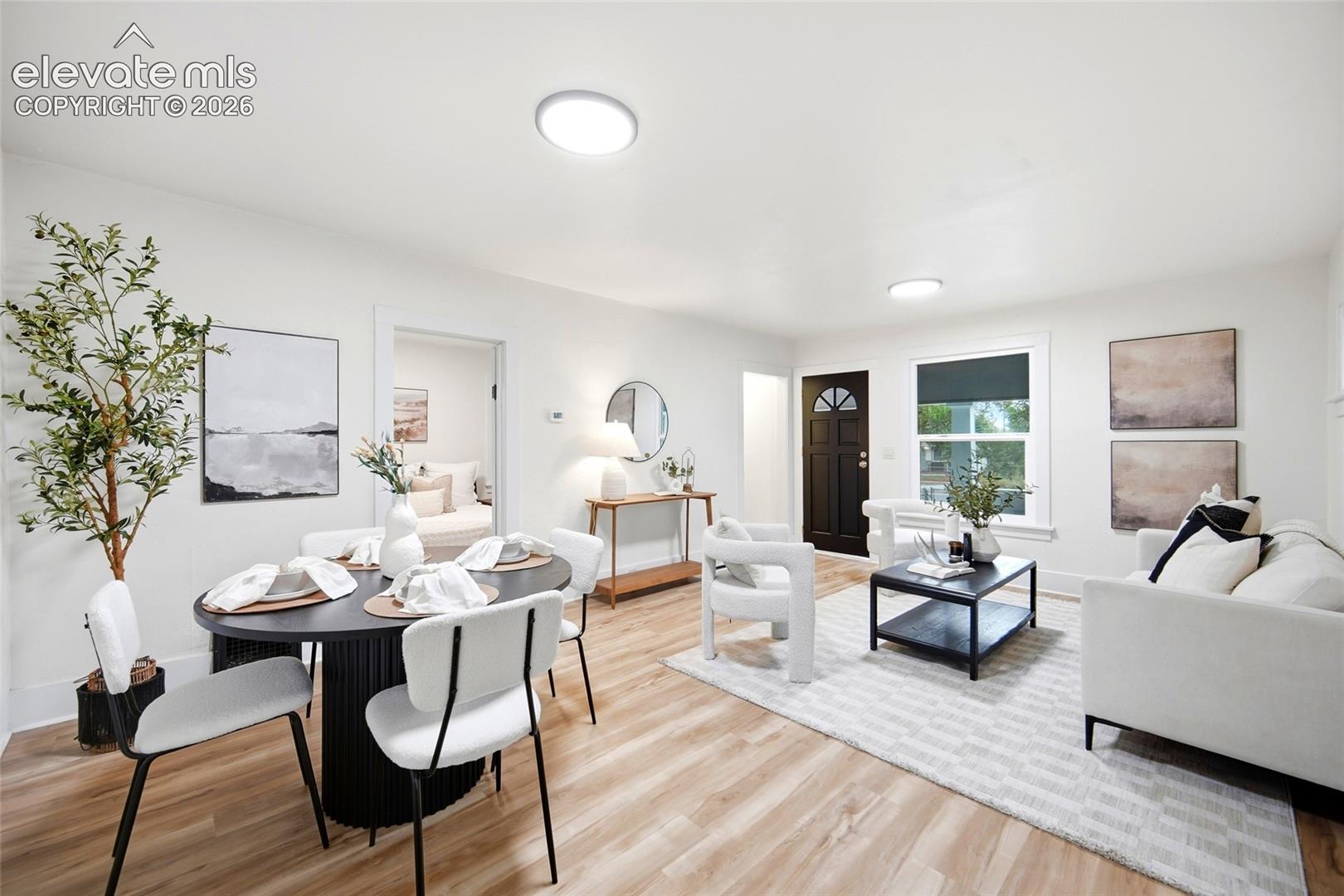 Photo 8 of 947 E Costilla Street, Colorado Springs