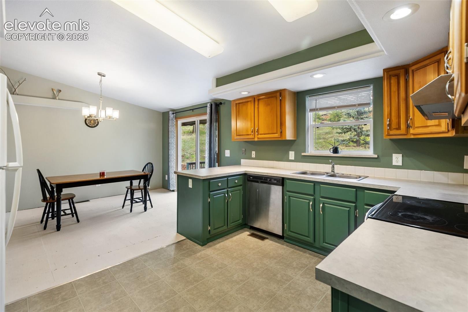 Photo 11 of 350 Brooks Lane, Woodland Park