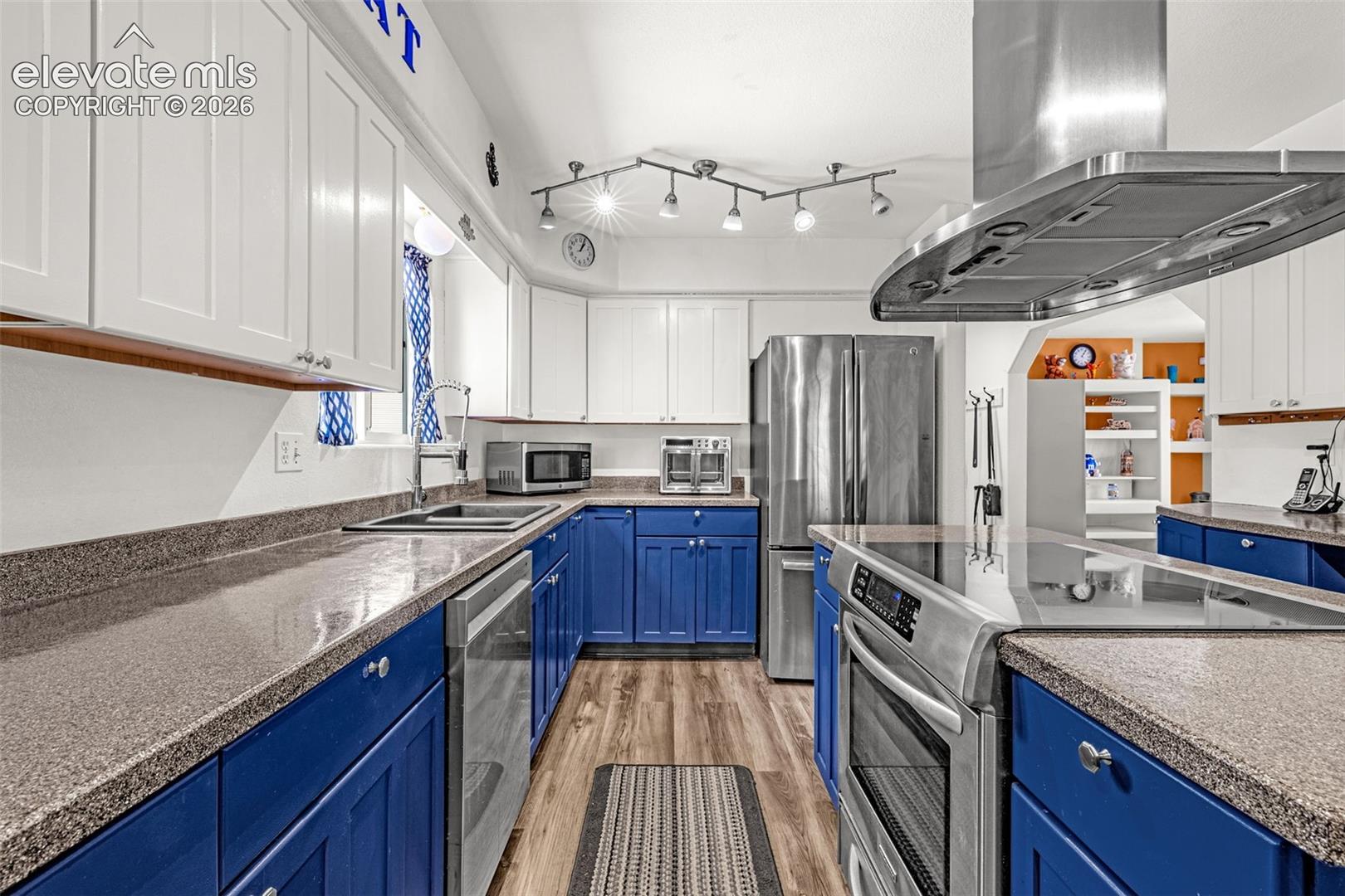 Photo 10 of 9540 Aspen Grove Way, Colorado Springs