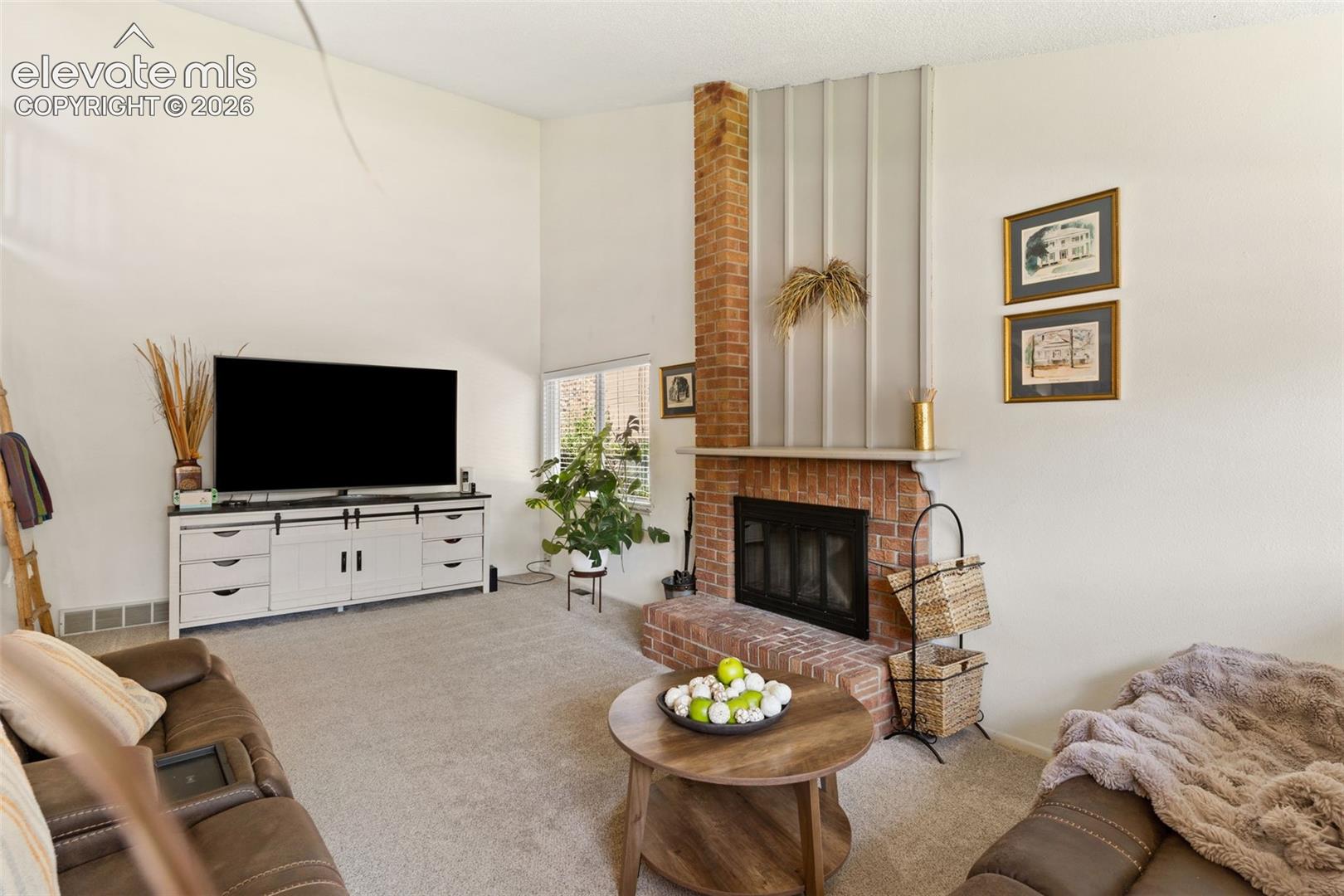 Photo 14 of 460 Red Cliff Terrace, Colorado Springs