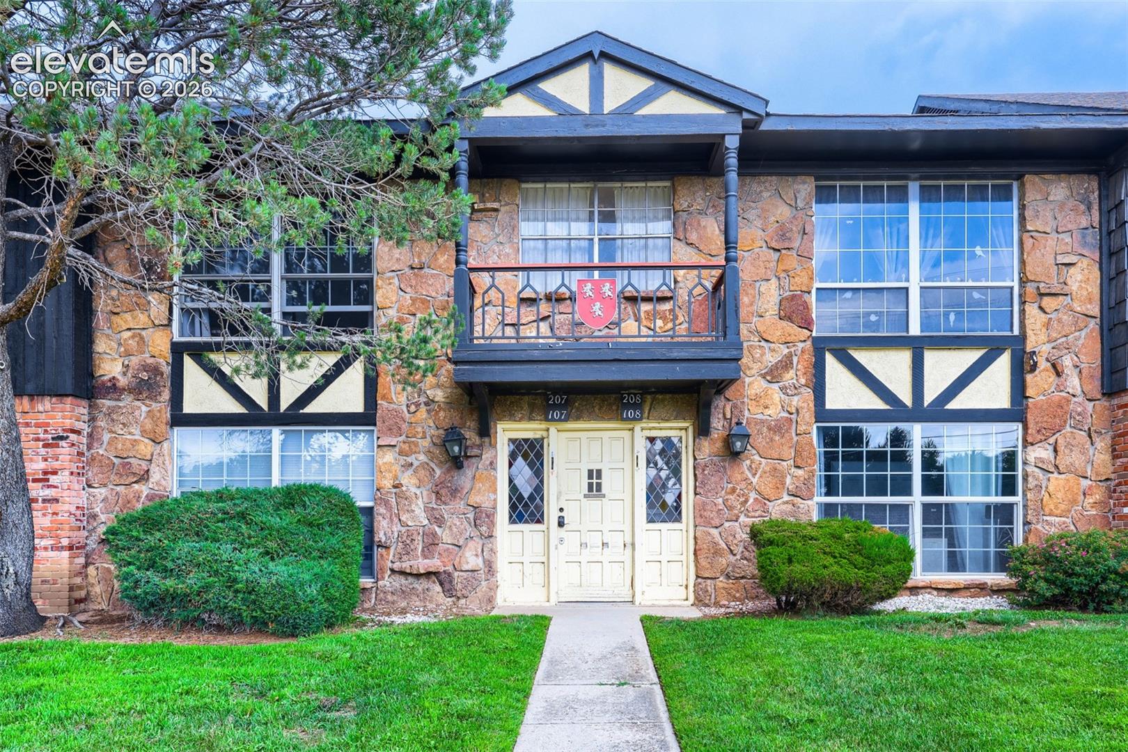 2902 Airport Rd #107, Colorado Springs, CO 80910