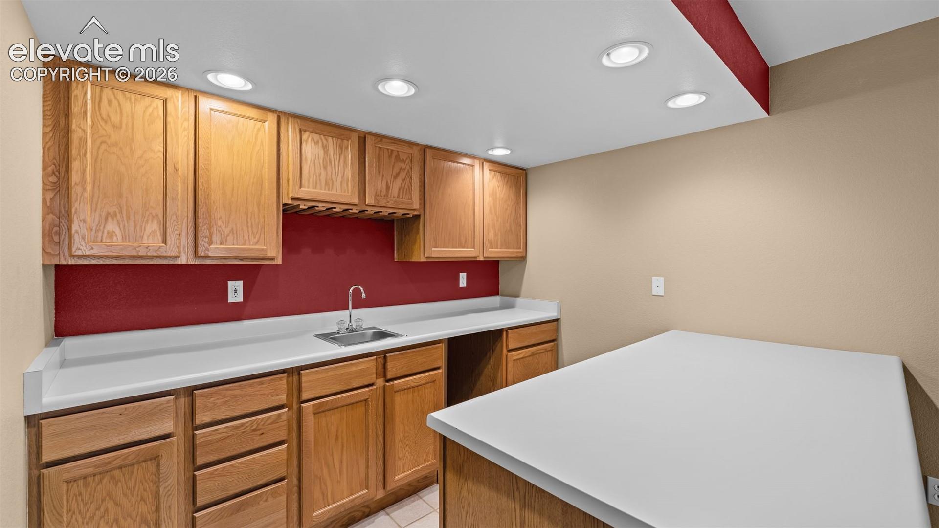 Photo 18 of 2112 Summerset Drive, Colorado Springs