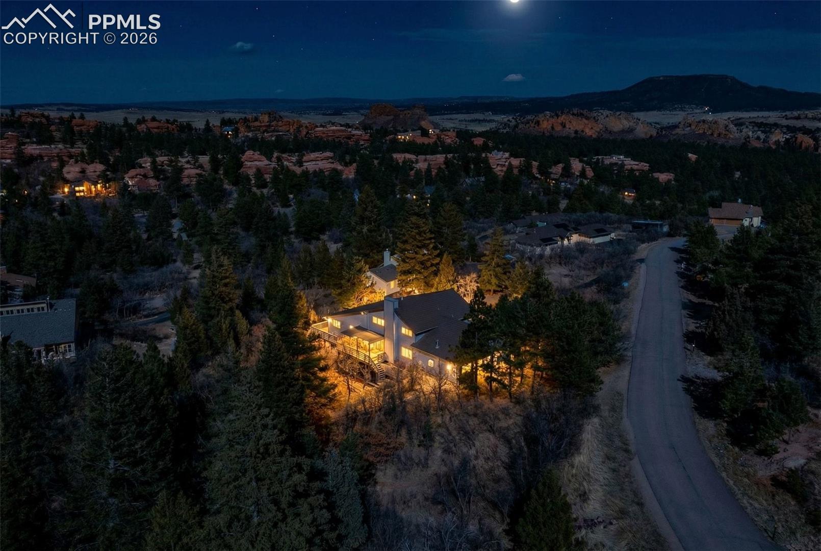 7116 Fox Cir, Larkspur, CO 80118