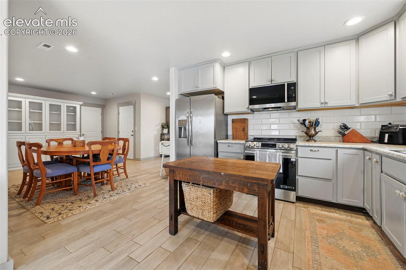 Photo 8 of 4966 Beckwith Drive, Colorado City