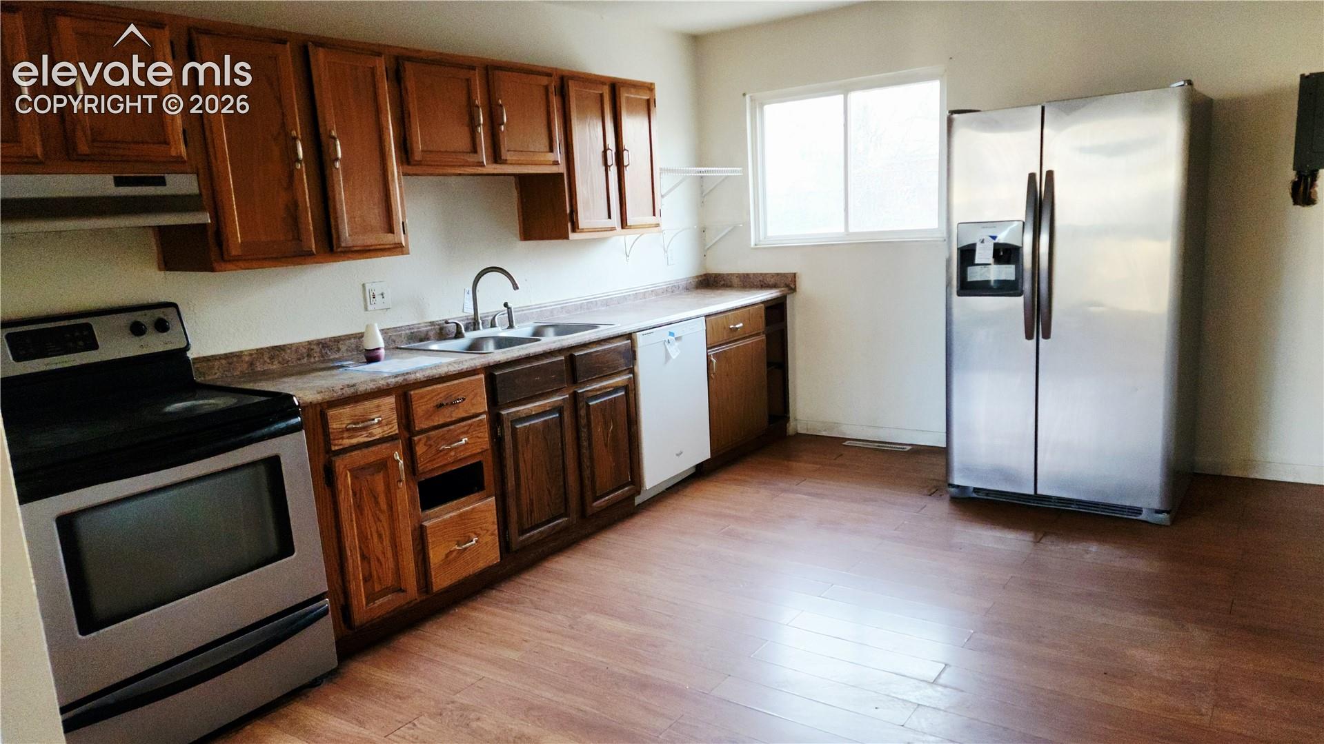 1214 Burnham St, Colorado Springs, CO 80906