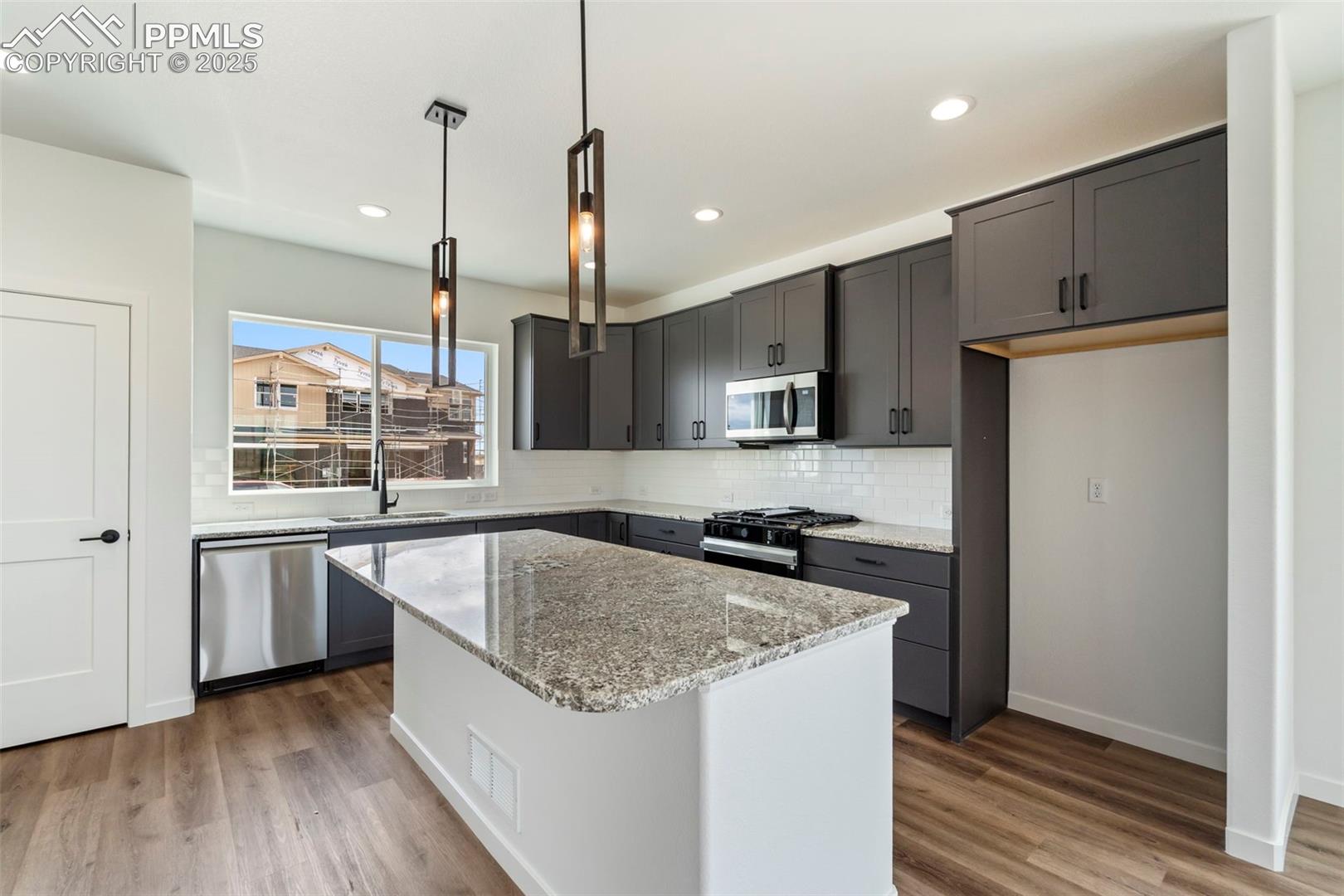 Photo 10 of 8064 School House Drive, Colorado Springs