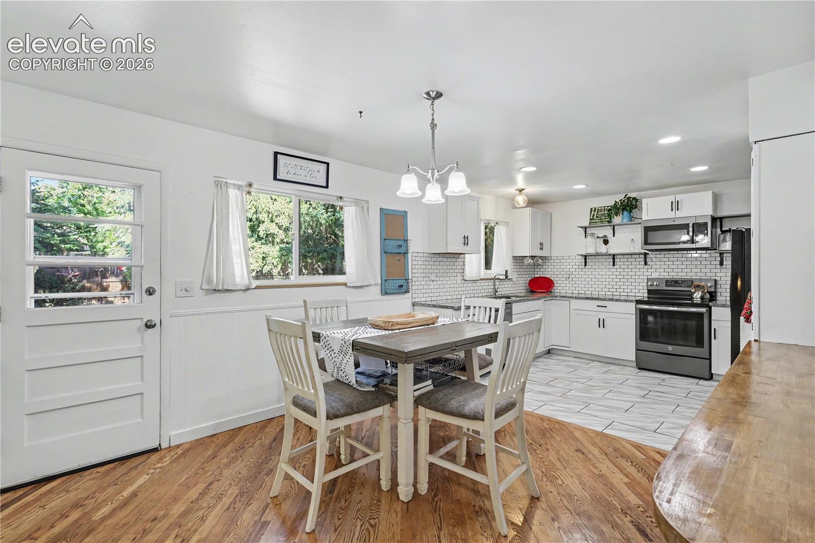 Photo 9 of 4026 N Loring Circle, Colorado Springs