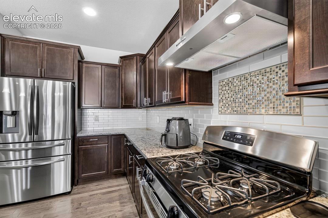 Photo 7 of 12554 Granite Spring Place, Peyton