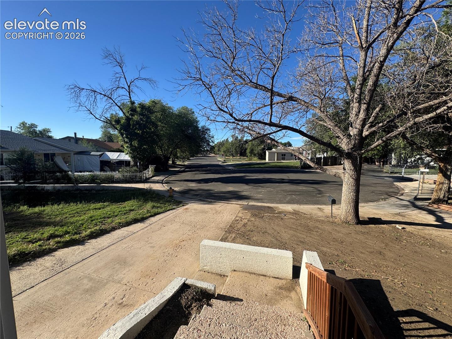 Photo 6 of 817 Don Juan Court, Colorado Springs
