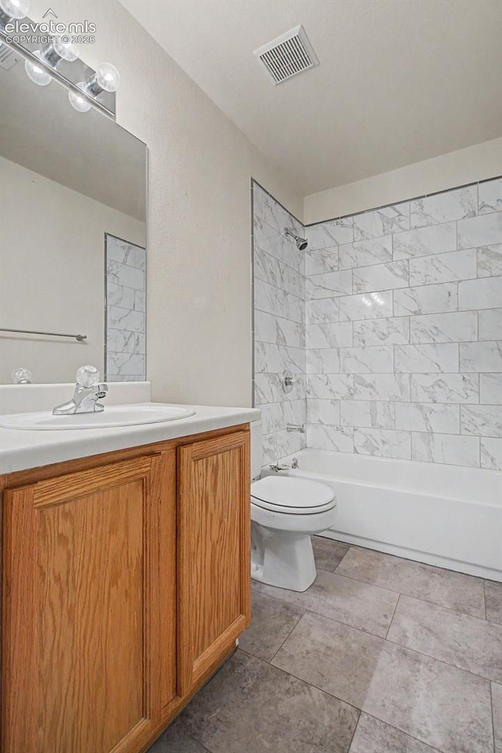 Full Secondary Bathroom Accessible from Hallway