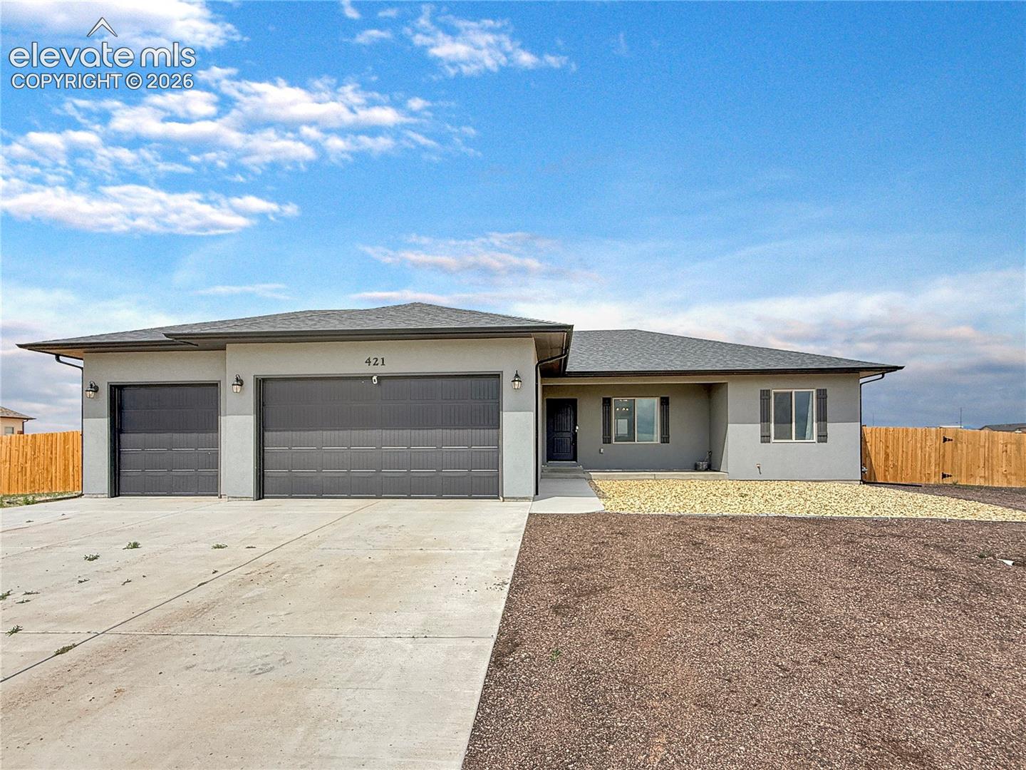 421 N Heather Dr, Pueblo West, CO 81007