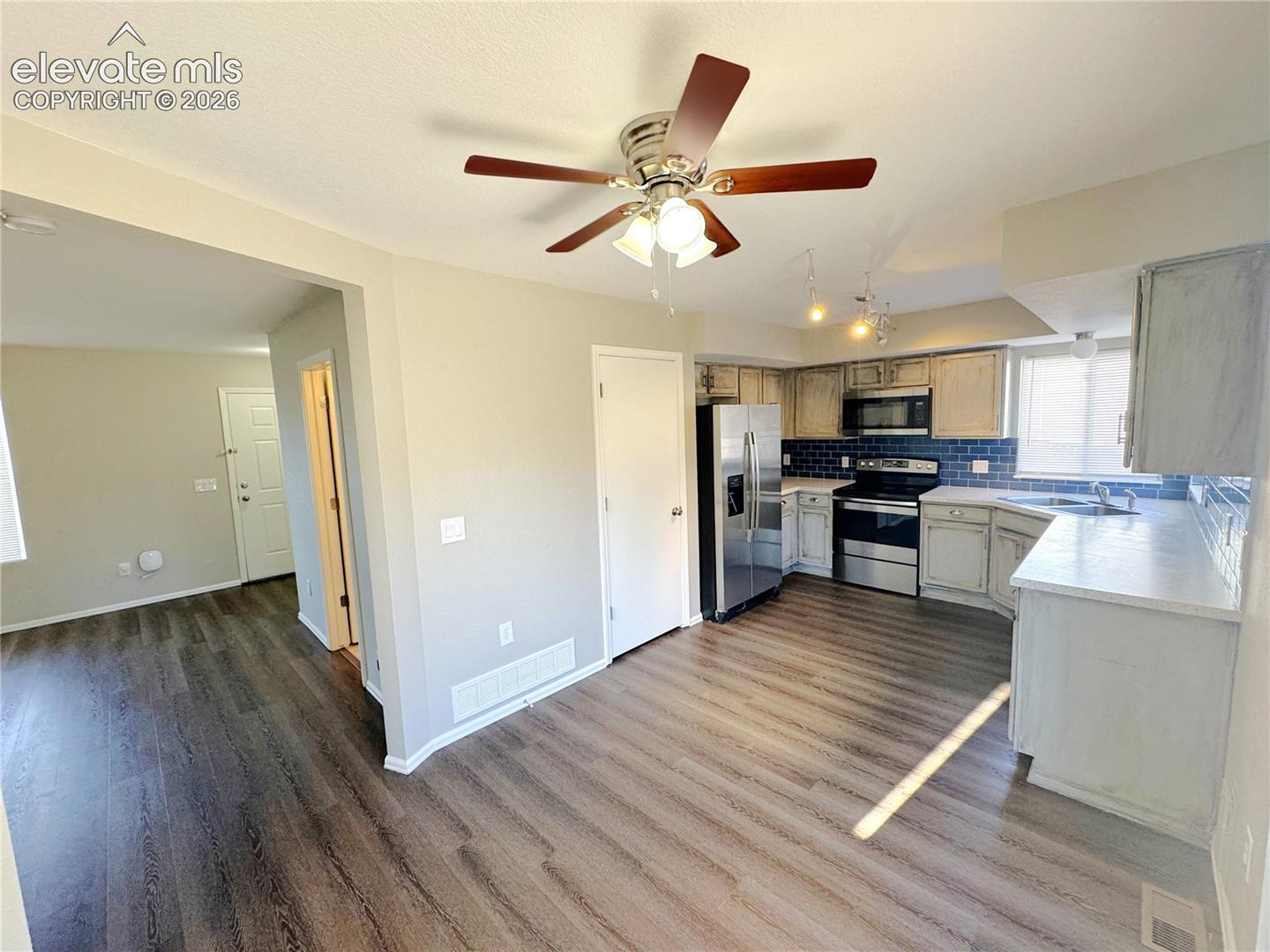 Photo 12 of 4126 Happy Jack Drive, Colorado Springs
