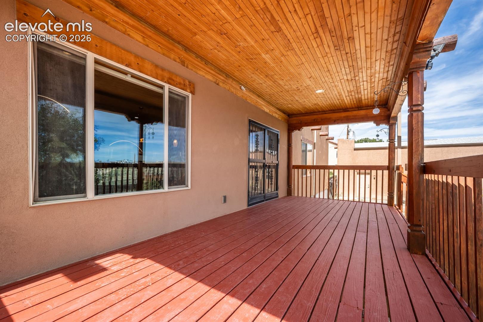 Deck is east facing and is a private sanctuary perfect for morning yoga, coffee or watching the night sky.