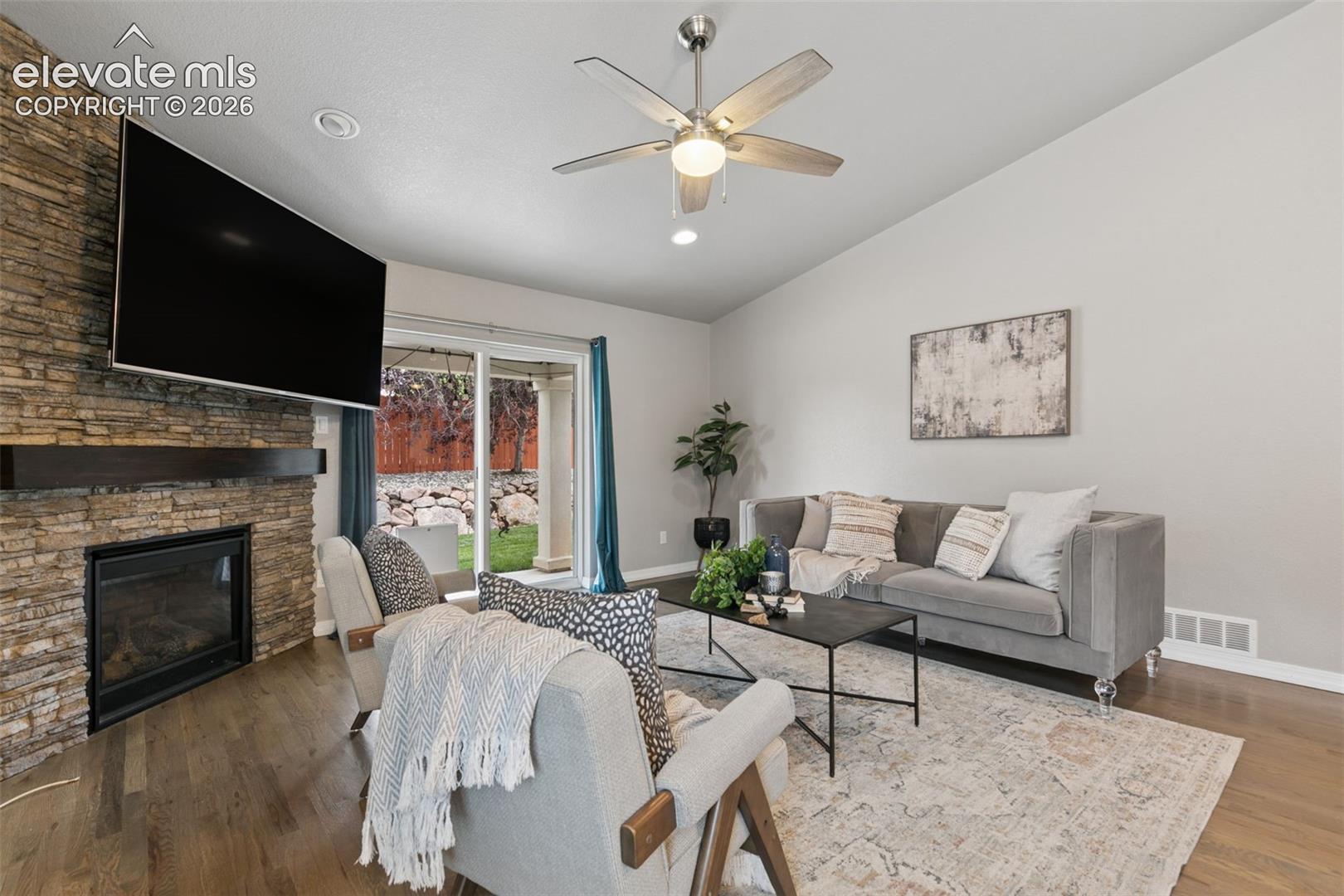 Photo 11 of 6840 Mustang Rim Drive, Colorado Springs