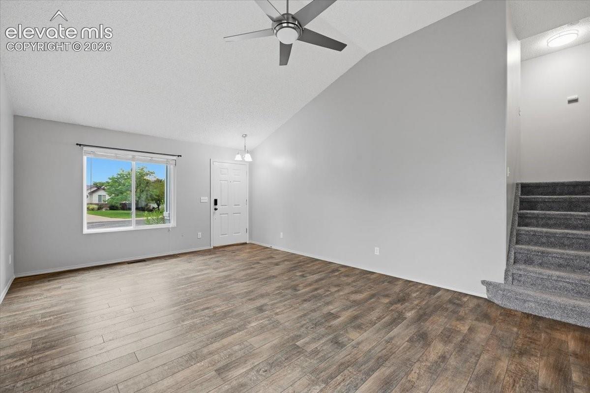 Photo 13 of 690 Snowpeak Court, Colorado Springs