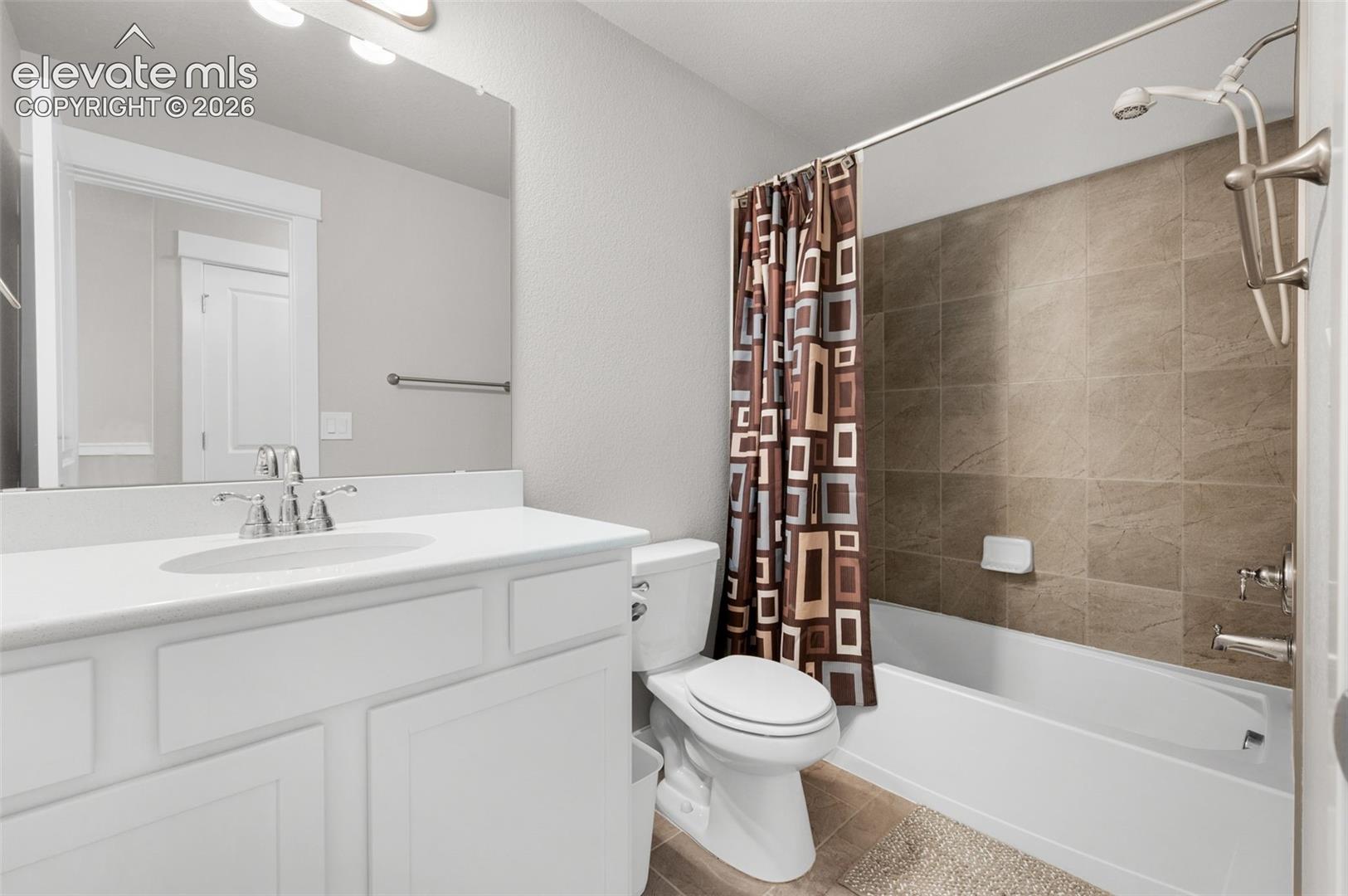 Main hall bath