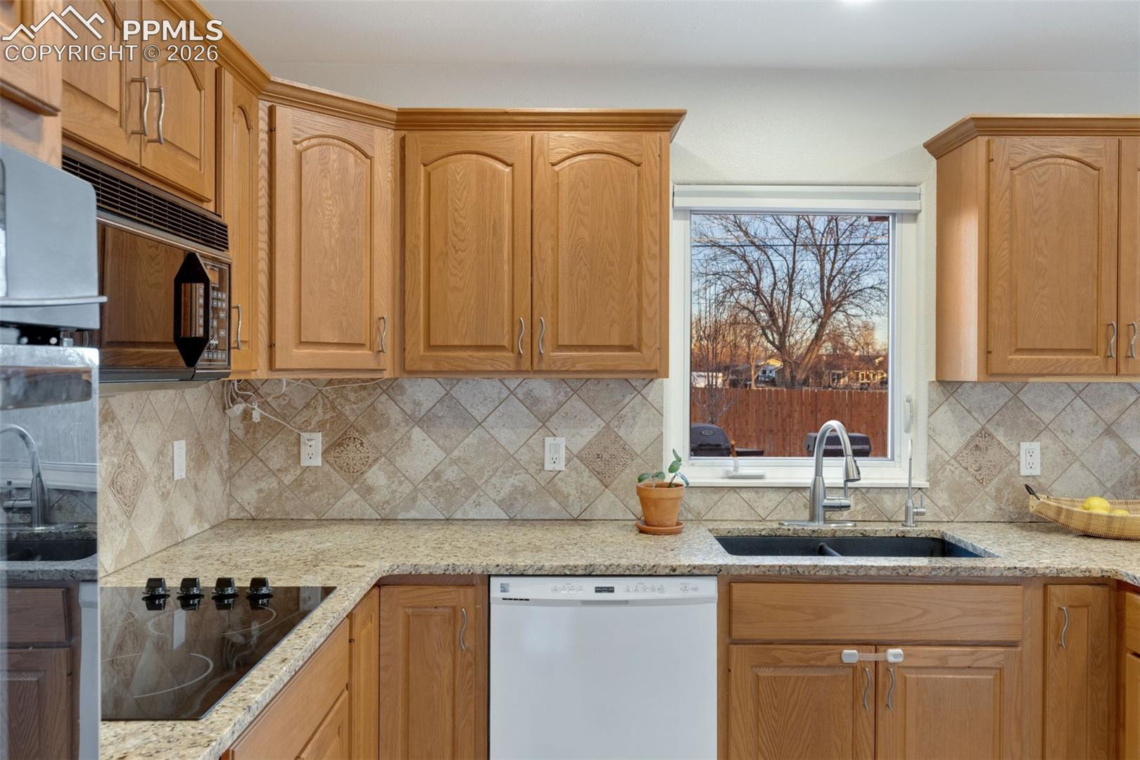 Photo 18 of 124 E Circle Drive, Canon City