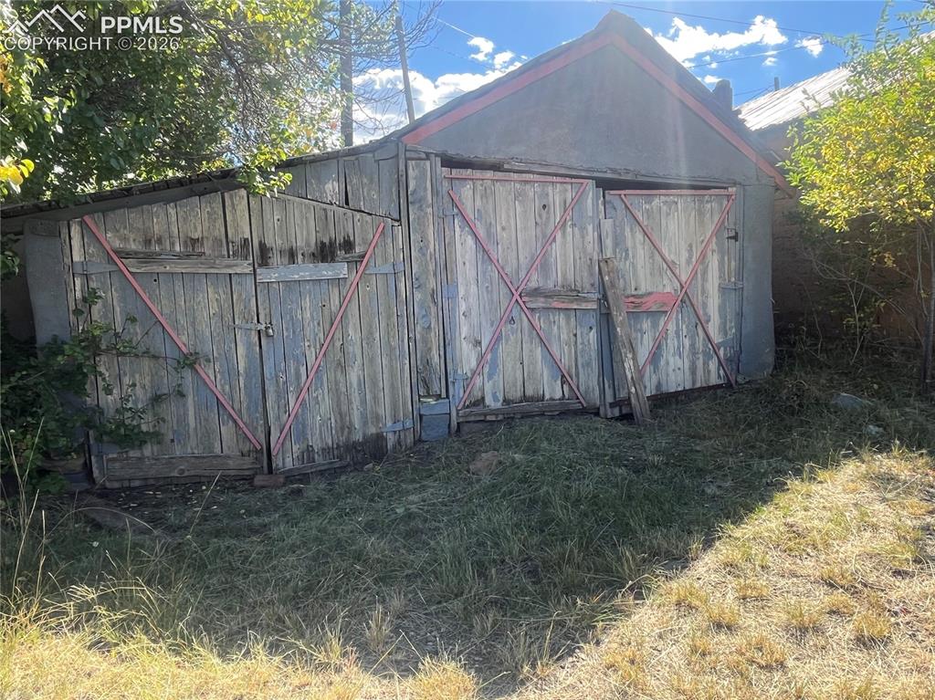 Photo 9 of 1124 Smith Avenue, Trinidad
