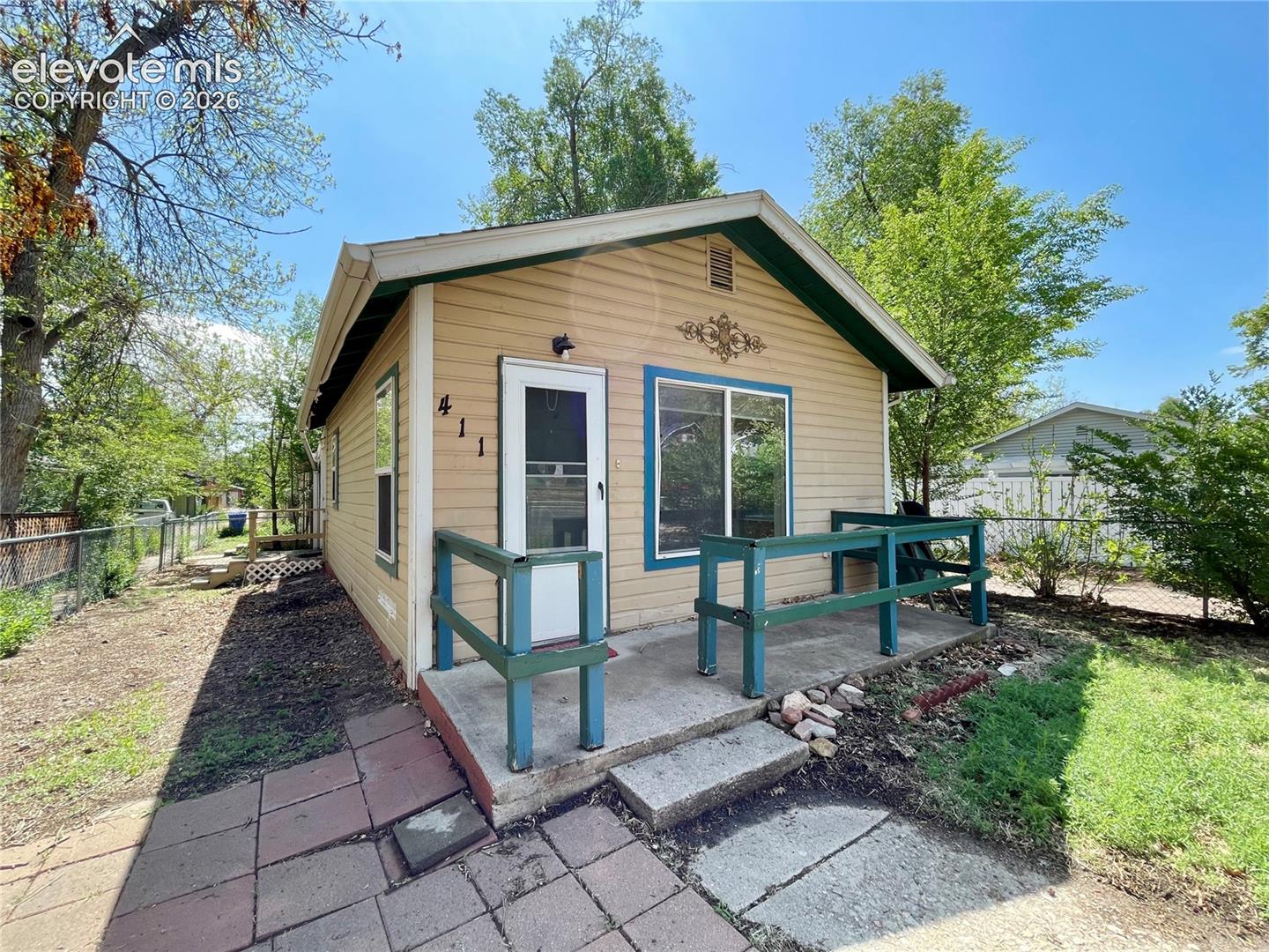 411 N Spruce St, Colorado Springs, CO 80905