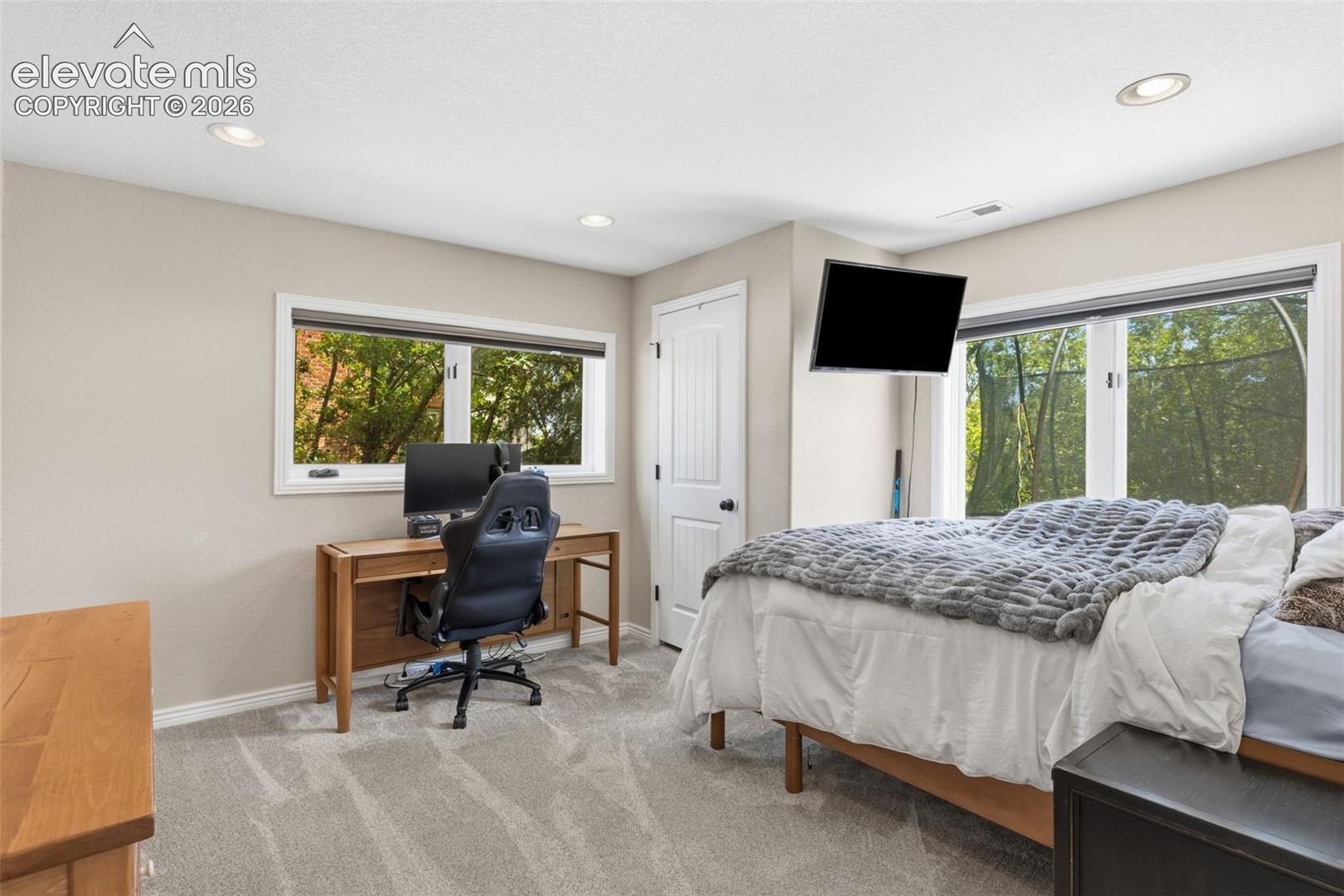 Photo 32 of 225 Thames Drive, Colorado Springs