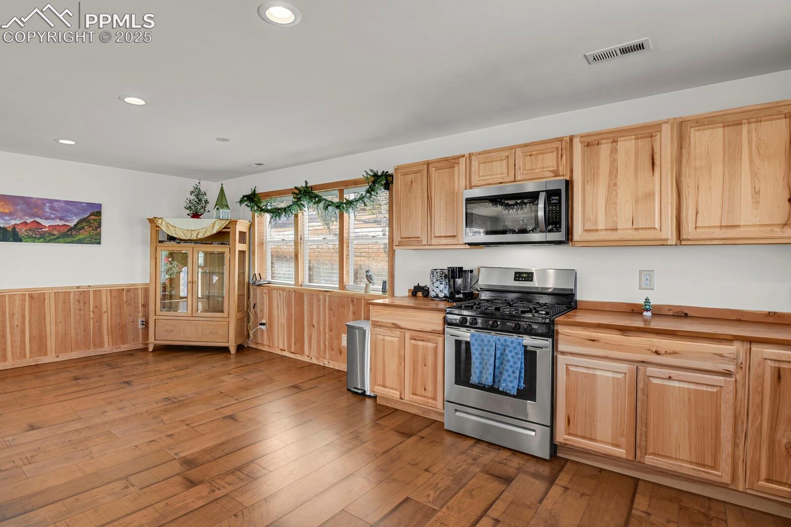 Photo 6 of 1053 Will Scarlet Drive, Divide