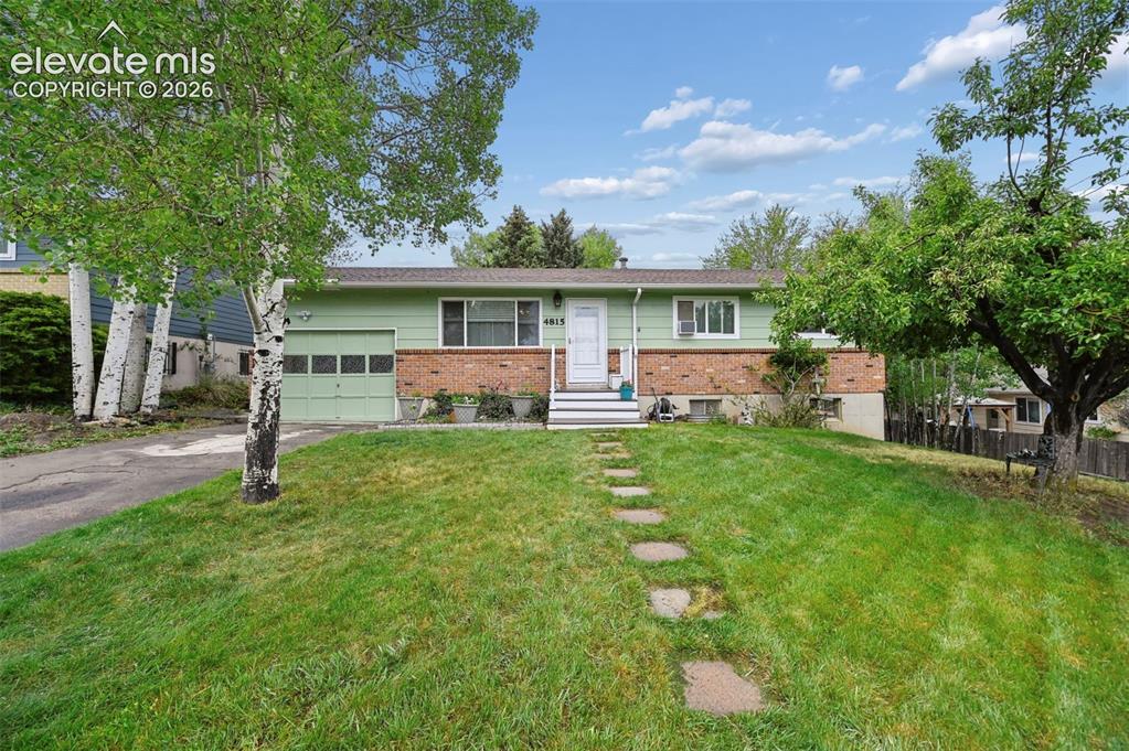 4815 Splendid Cir, Colorado Springs, CO 80917