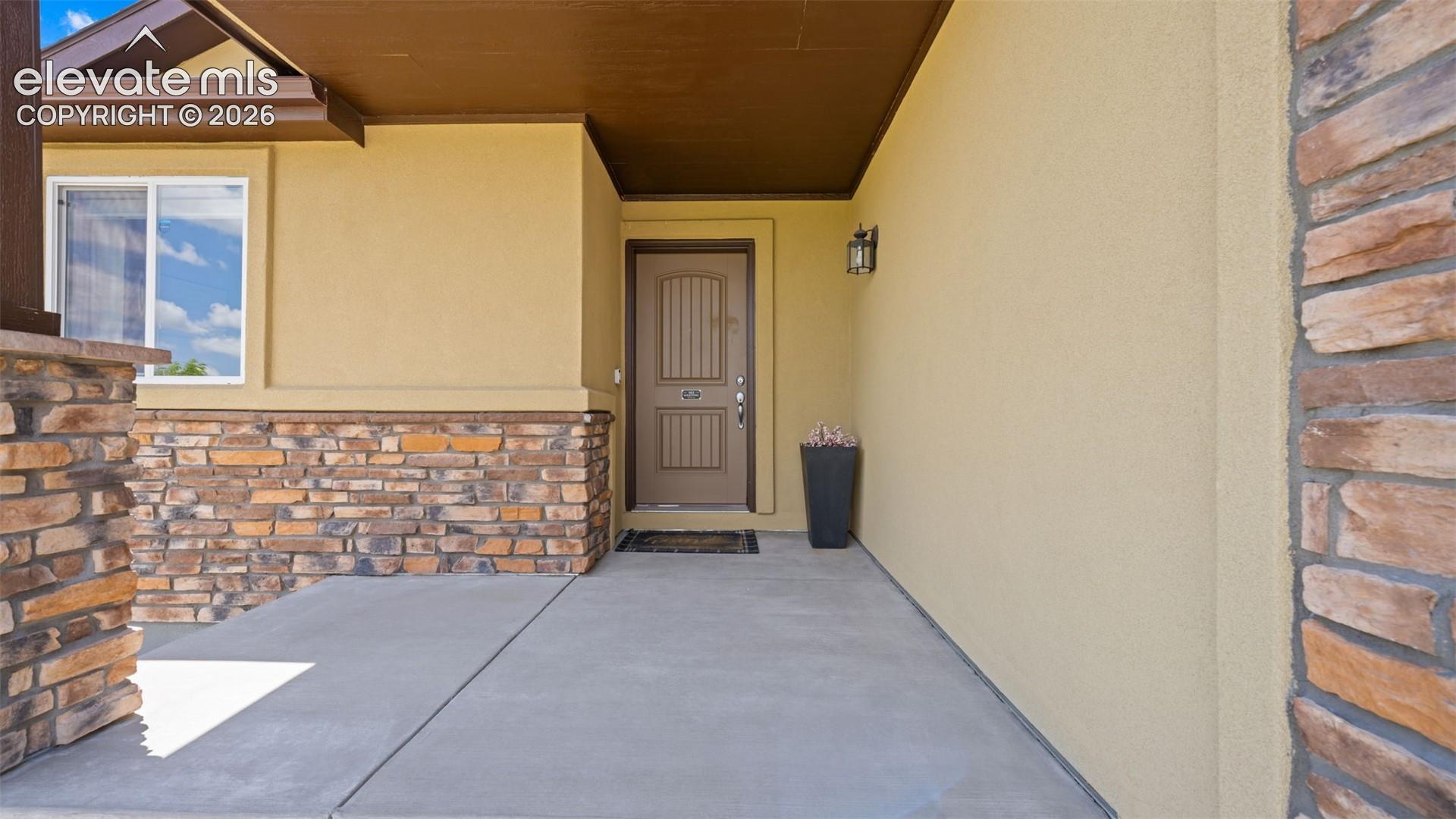 Photo 9 of 9420 Beryl Drive, Peyton