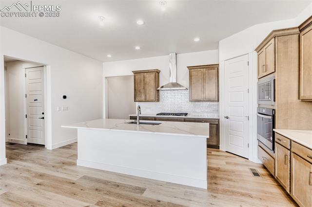 Photo 10 of 8006 Pennydale Drive, Colorado Springs