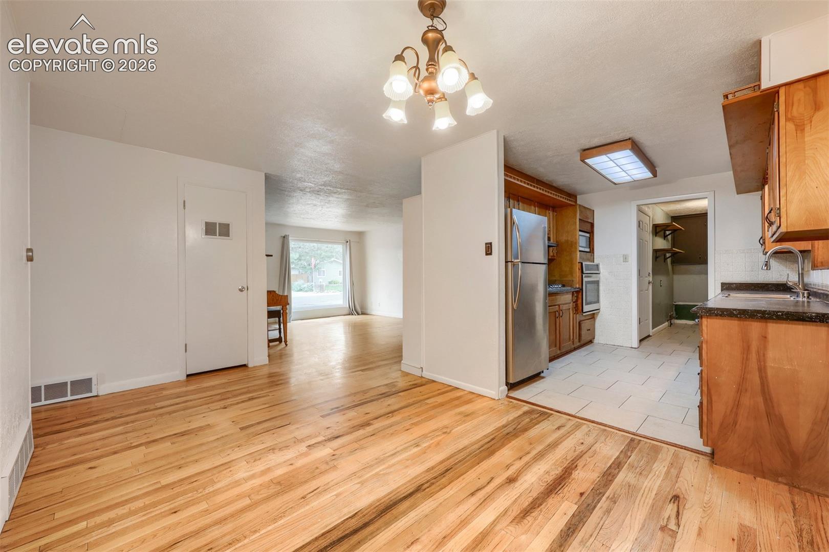 1031 Ohio Ave, Canon City, CO 81212